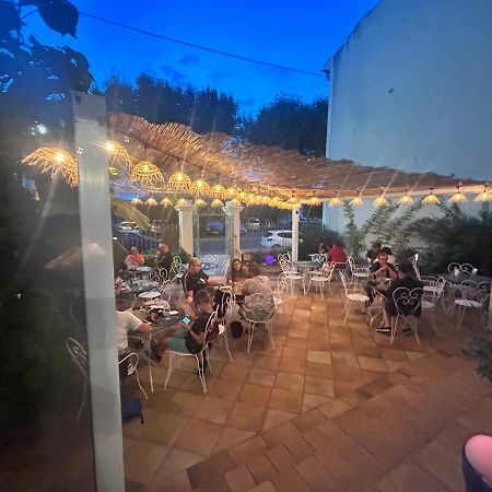 Le Patio De Fabio Hotel Bollène Eksteriør billede