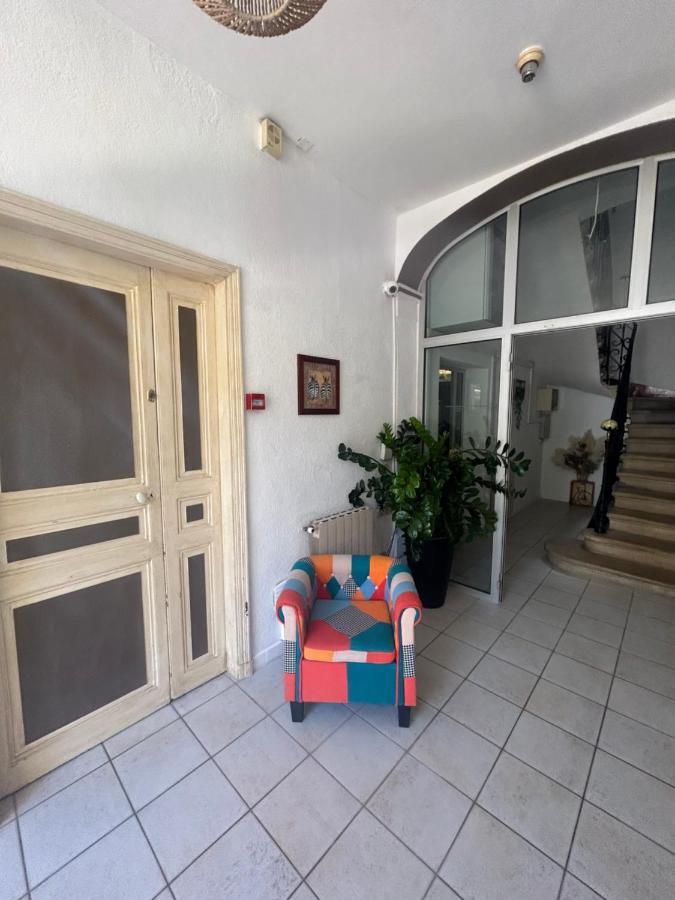 Le Patio De Fabio Hotel Bollène Eksteriør billede
