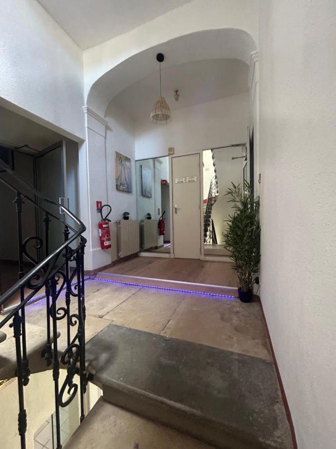 Le Patio De Fabio Hotel Bollène Eksteriør billede